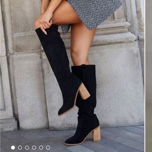 Vici SAINT BOOT size 8 never worn